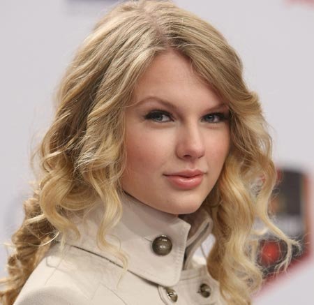 taylor-swift-pic-getty-894142856.jpg, 31 KB